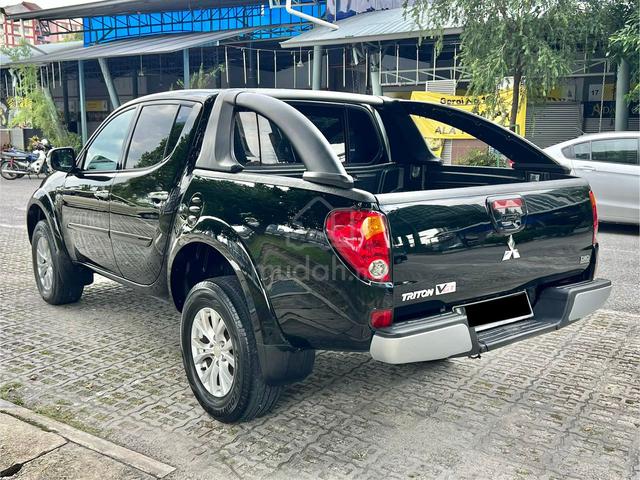 2014 Mitsubishi TRITON 2.5 VGT GS (A) SUNROOF - 4