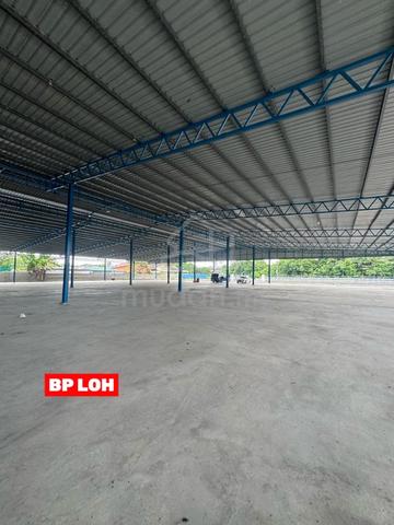 Sungai Jawi Warehouse Showroom for Rent! 4