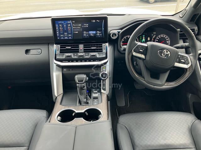 2024 Toyota LAND CRUISER 300 ZX DIESEL LANDCRUISER - 4