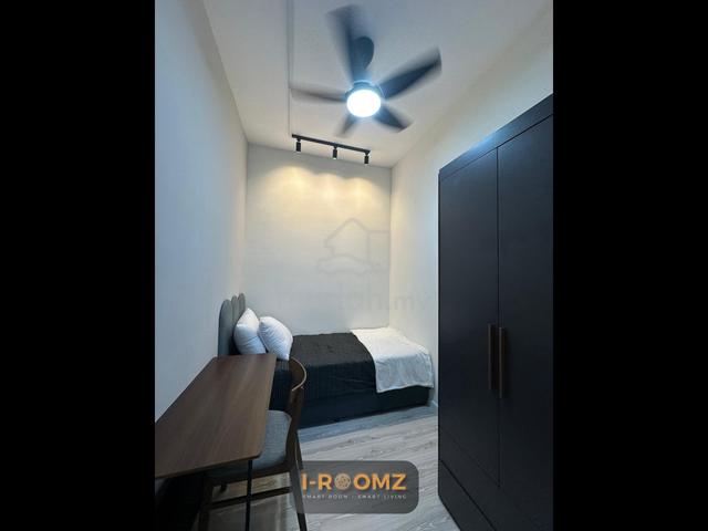 Meta City Single Room For Rent Furnished Low Deposit Seri Kembangan 1
