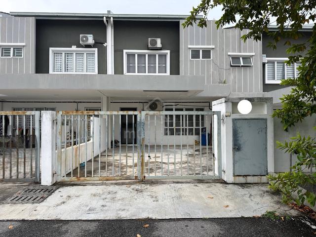 LAMAN HARIS Eco Grandeur Puncak Alam  Double Storey  Jln12 Near Masjid 1