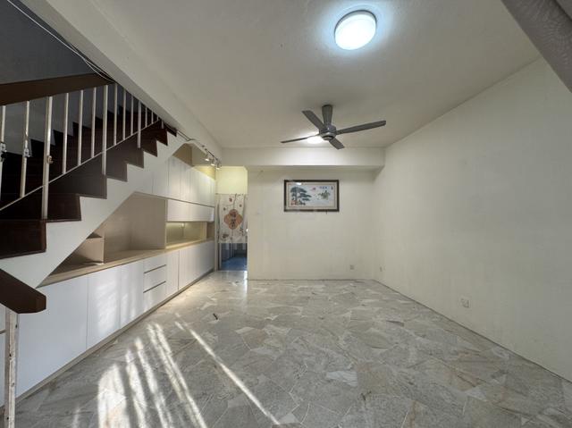 Taman Sri Gombak Fasa 8 Terrace House (End Lot) 1