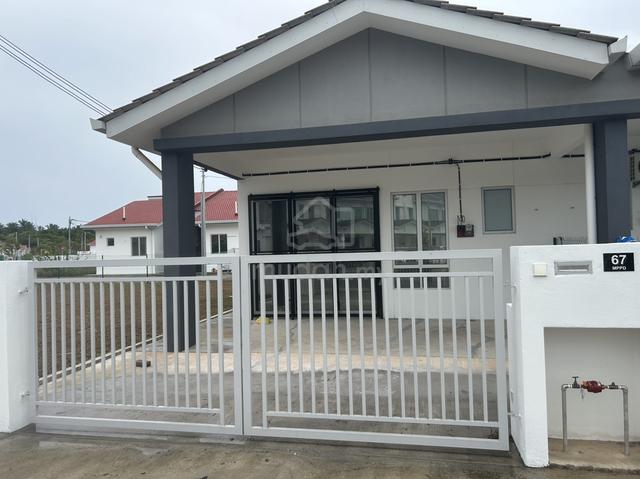 Corner Lot Port Dickson Taman Shorea Hartamas 1