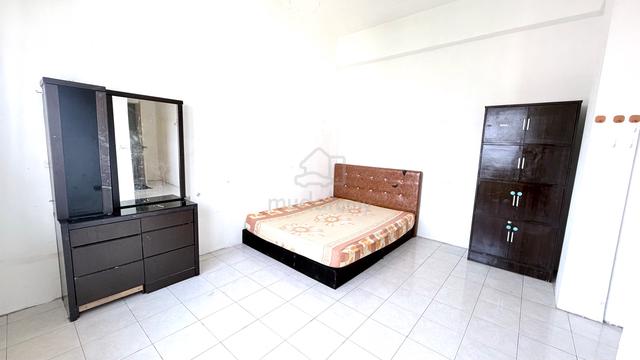 Master bedroom muslim lelaki Taman medan PJ 1