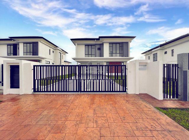 ( KAJANG LAND SIZE 7,043 SF ) Bungalow House Verdale Alam Sari Bangi 4