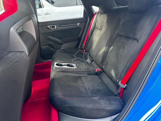 Honda Civic FL5 Showroom Condition - 5