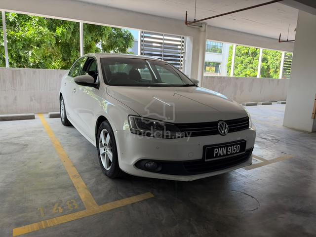 2015/16 Volkswagen JETTA 1.4 TSI (A) Like New Car - 2
