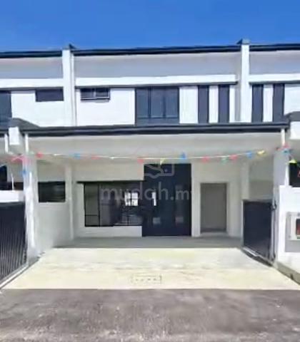 Double storey Terrace @matang Sg tengah 1