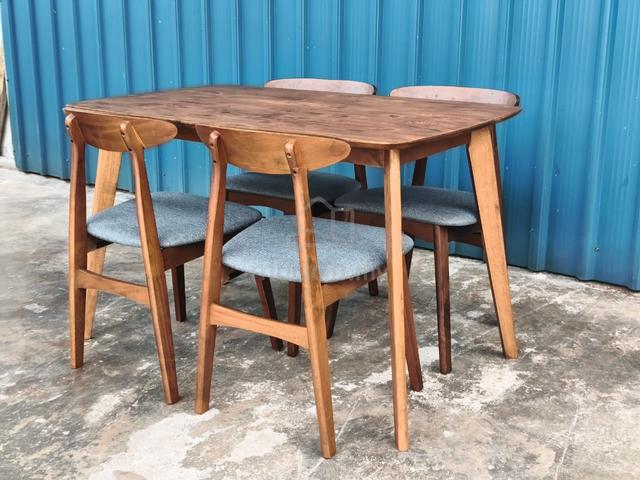 meja makan 4 seater - photo 6 of 6