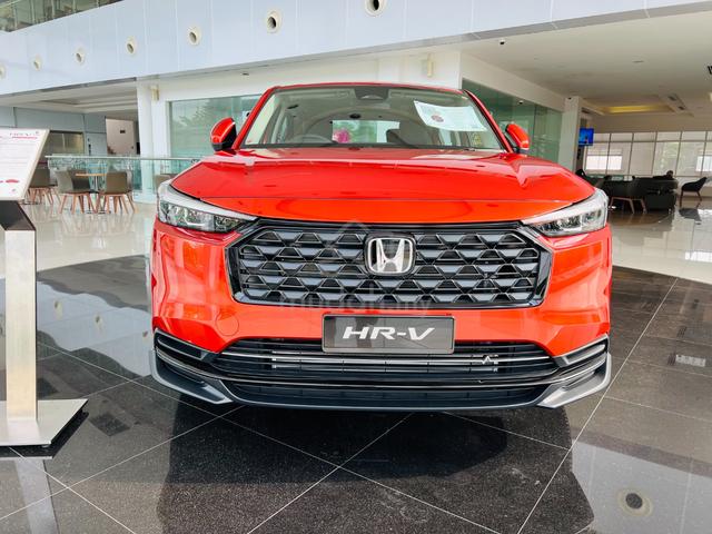 BUY NOW. Dont Miss this PROMO HONDA HR-V - 4