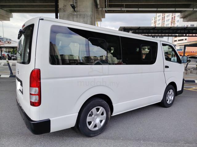 Ori 2014 Toyota Hiace 2.5 (M) 11 Seat Low Roof - 3