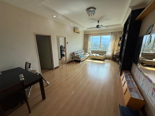 1 Borneo Condominium 1