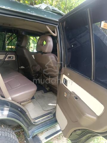 1996 Mitsubishi PAJERO 3.0 (A) - 5