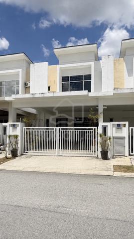 ARA SENDAYAN, BANDAR BARU SENDAYAN, NEGERI SEMBILAN. (For Rent) 1