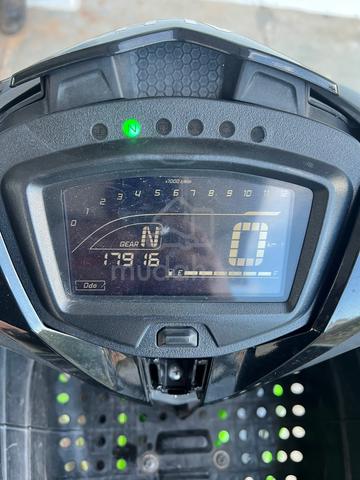 Y15ZR V2 Tahun 2019 Nak Dijual - photo 4 of 10