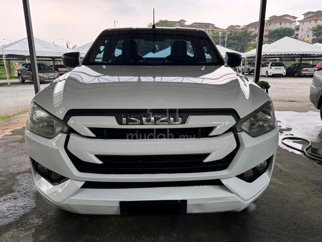 DIRECT OWNER 4WD 2022 Isuzu D-MAX 3.0L (M) 4X4 - 2