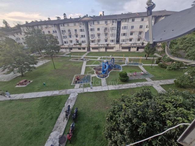 Impian Apartment 1