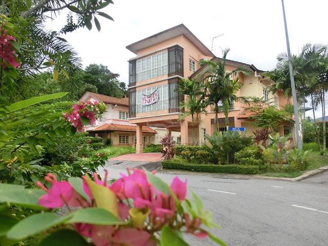 Kemensah Heights Resort Bungalow, Jln 7A, Ampang For SALES 1
