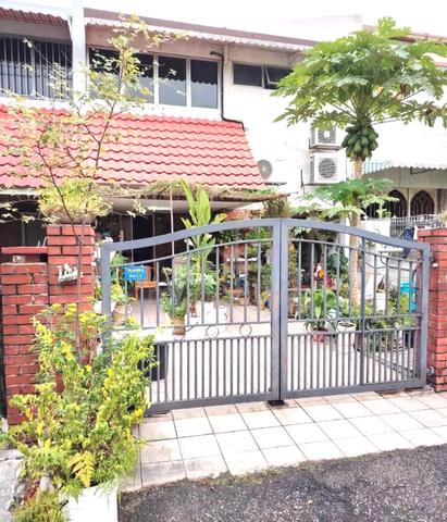 Master bedroom For Rent PJ Tmn Megah SS24 1