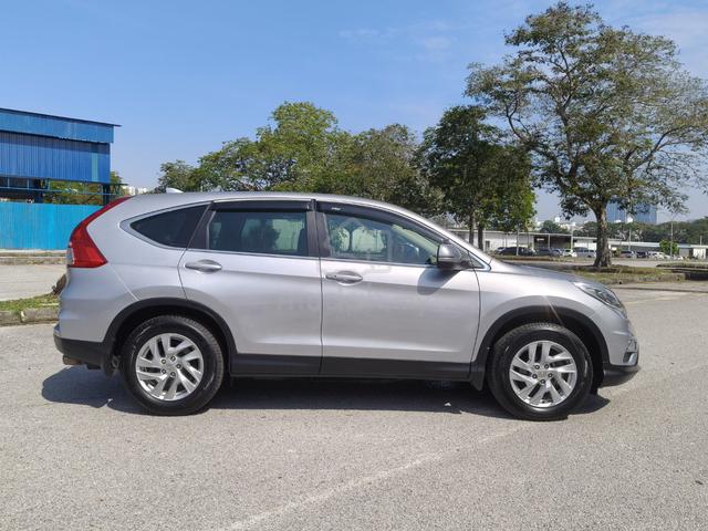 2017 Honda CR-V 2.0 I-VTEC FACELIFT (A) - 4