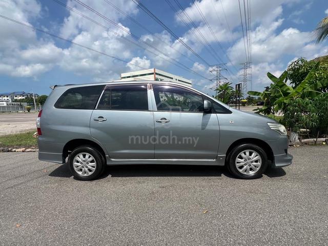 2012 Toyota INNOVA 2.0 (AUTO) - 2