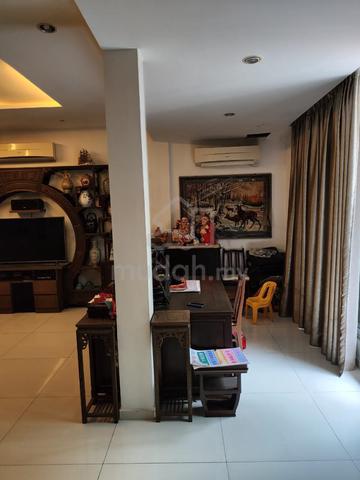 Bukit dumbar , concrete , 4800sf 1