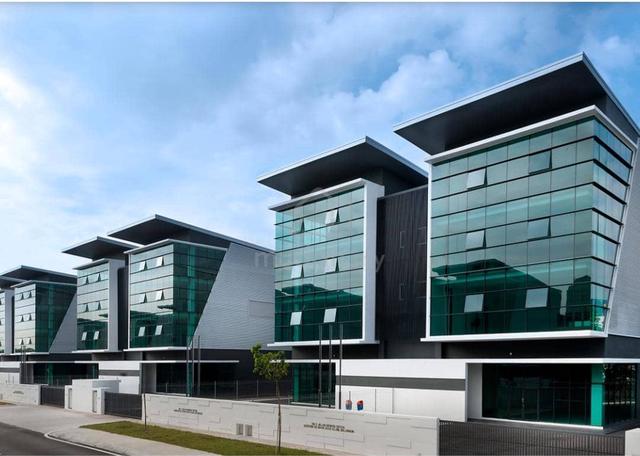 4 % Roi ++, 3 Sty Semi -D Factory @ Seksyen 25 ,Shah Alam 1