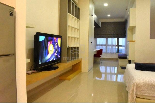 Shaftsbury Residence 1