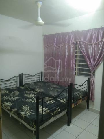 Bilik untuk sewa di MAGNAVILLE CONDO selayang 1
