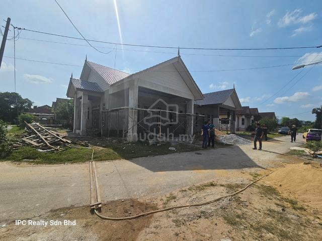 Rumah berkembar kg teluk pasu manir 1