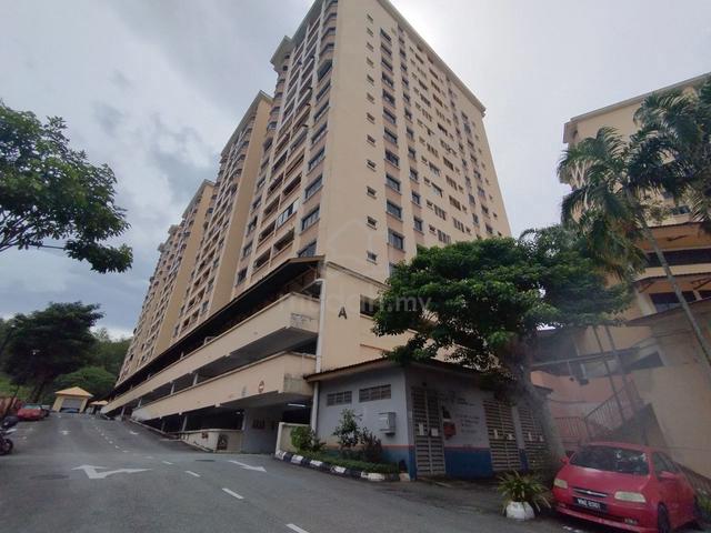 Putra Villa 1