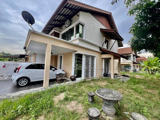 Doubel Storey Corner Lot | Renovated | Kota Seriemas | Nilai 1