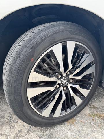 Toyota Alphard 3.5 V6 Modellista Kit Facelift - 3