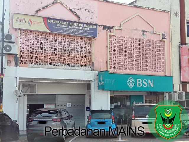 Kedai Pejabat di Jalan Besar Tampin 1