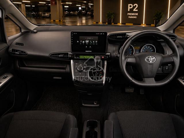 2011 Toyota WISH 1.8 X PADDELSHIT LEATHER SEAT - 2