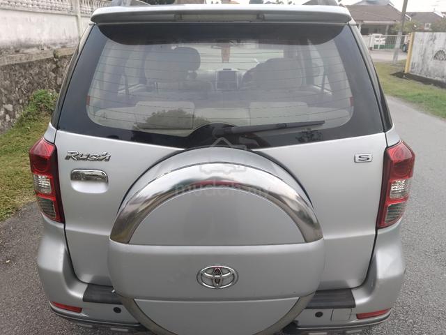 2009 Toyota RUSH 1.5 S (A) - 4
