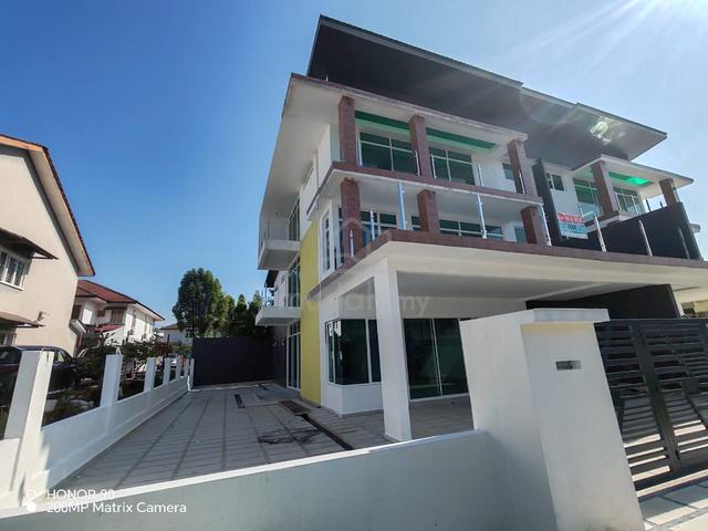 Freehold New Project 2.5 Storey Semi D in Sg Long Cheras Gated Guarded 1