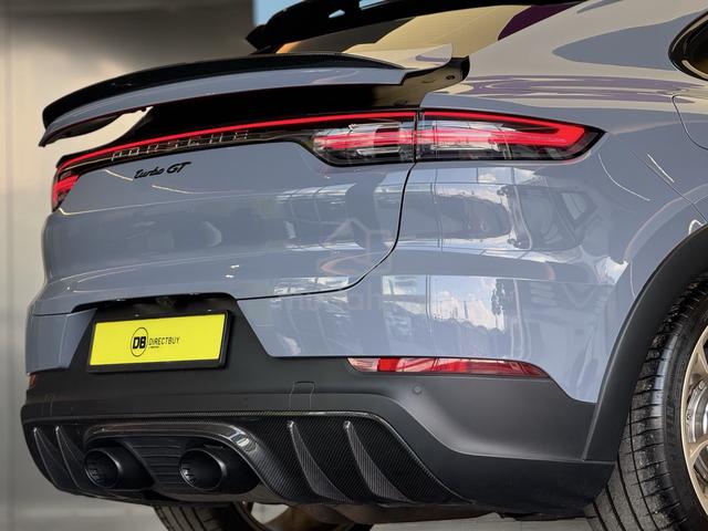 2019 Porsche CAYENNE 3.0 Lightweight Cvert TurboGT - 4