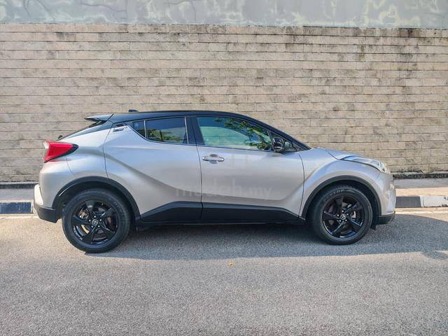 2018 Toyota C-HR 1.8 CBU JAPAN - 3 YEARS WARRANTY - 4
