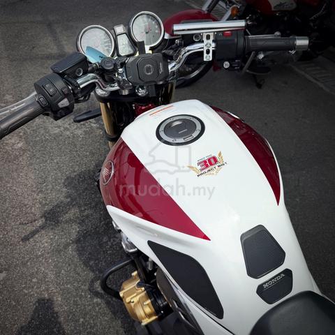 Honda CB1300 SF SP (Super Four) Unregistered - photo 5 of 9
