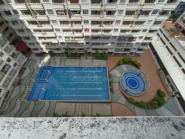 Fully Furnished Master Room at D piazza 1