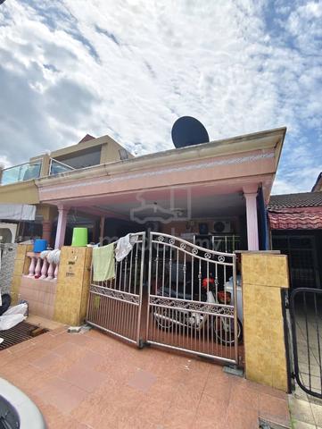 Single Storey Tmn Sri Serdang Non Bumi Unit Near UPM Below MV For Sale 1