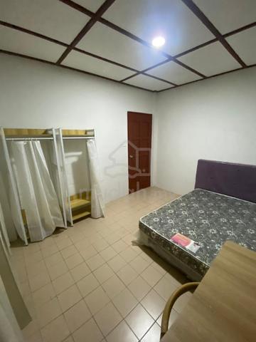Single Storey Corner Terrace House For Sale! at Samarindah 5