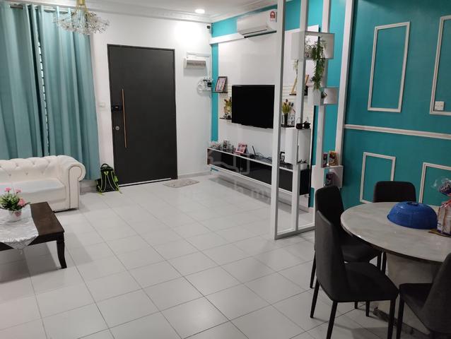 Bilik sewa non sharing untuk perempuan (teres 2 tingkat) 1