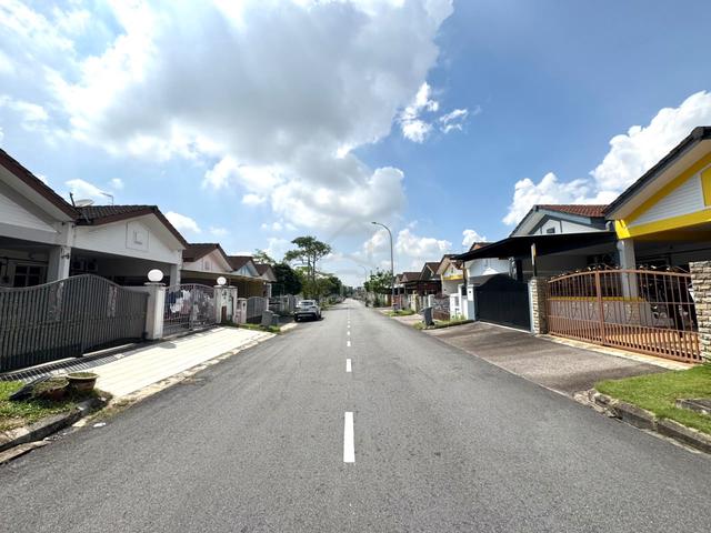Austin Crest @Jaya Putra Single Storey Terrace House For Sales 1