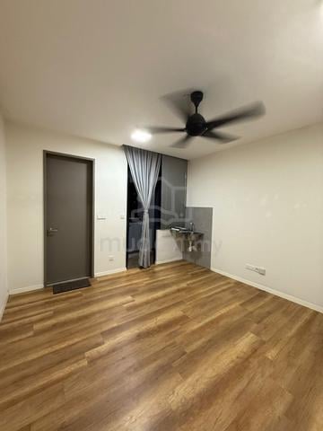 Bennington Residences @ SkyArena 1