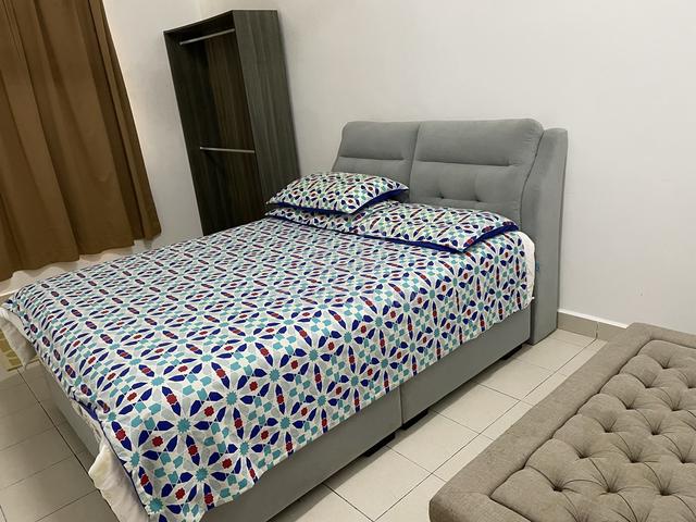 Bilik sewa/Single Room/ Enstek/Labu/Nilai 1