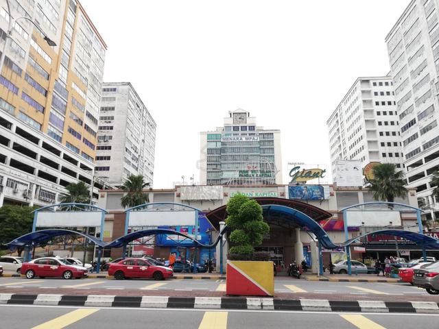 Pandan Kapital Mall, Ground Floor Retail For Let 1