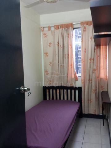 Single Room to Let at SS 2 Damansara Bistari Flat 1