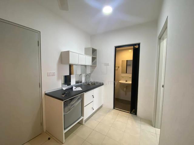 Uni Suites 1